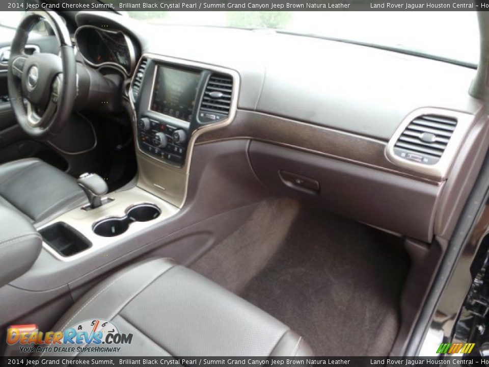 Dashboard of 2014 Jeep Grand Cherokee Summit Photo #24