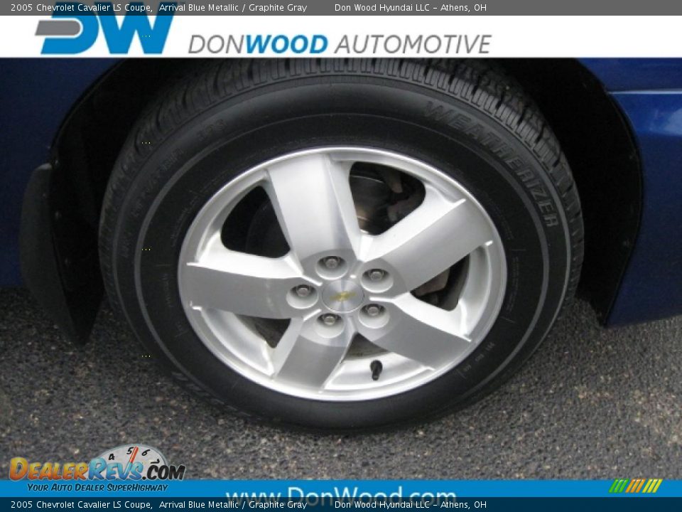 2005 Chevrolet Cavalier LS Coupe Arrival Blue Metallic / Graphite Gray Photo #5