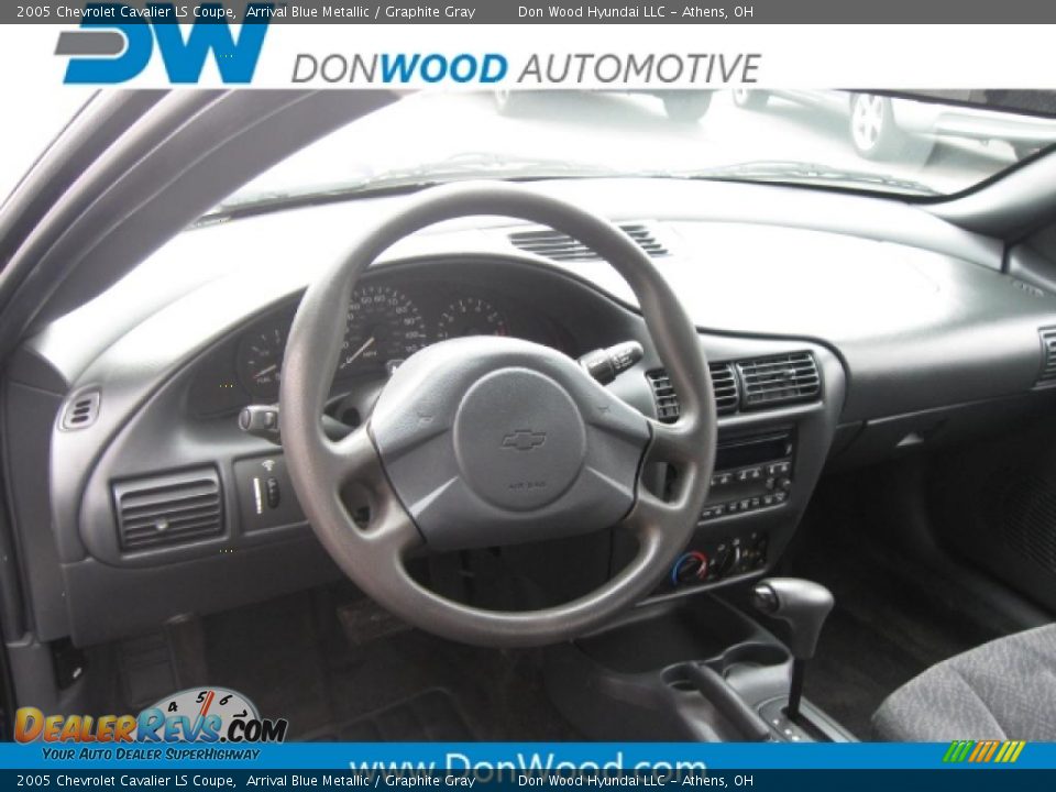 2005 Chevrolet Cavalier LS Coupe Arrival Blue Metallic / Graphite Gray Photo #8