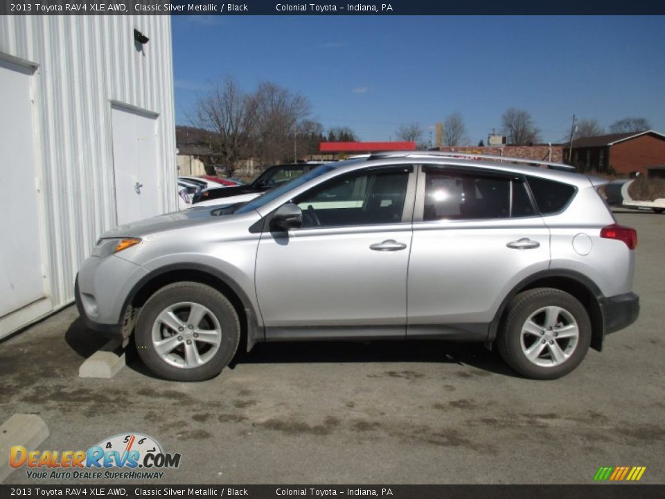 2013 Toyota RAV4 XLE AWD Classic Silver Metallic / Black Photo #2