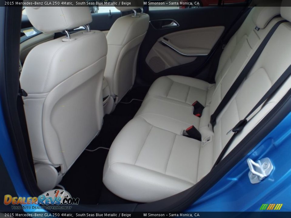 Rear Seat of 2015 Mercedes-Benz GLA 250 4Matic Photo #8