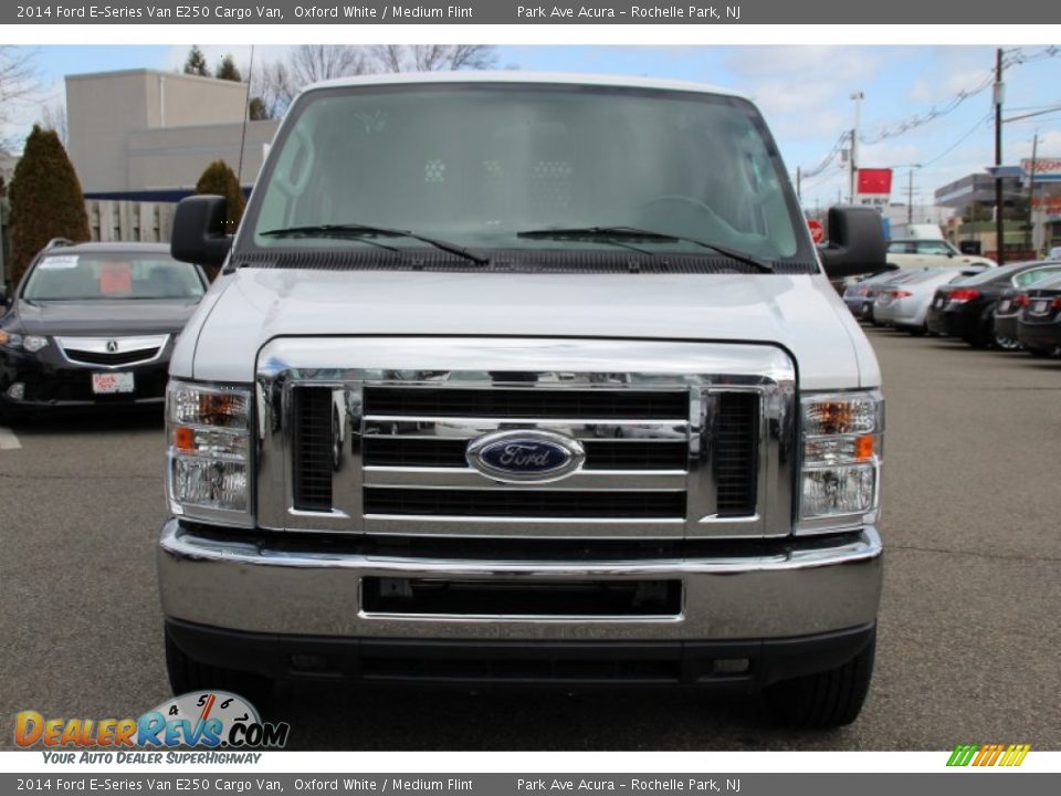 2014 Ford E-Series Van E250 Cargo Van Oxford White / Medium Flint Photo #8
