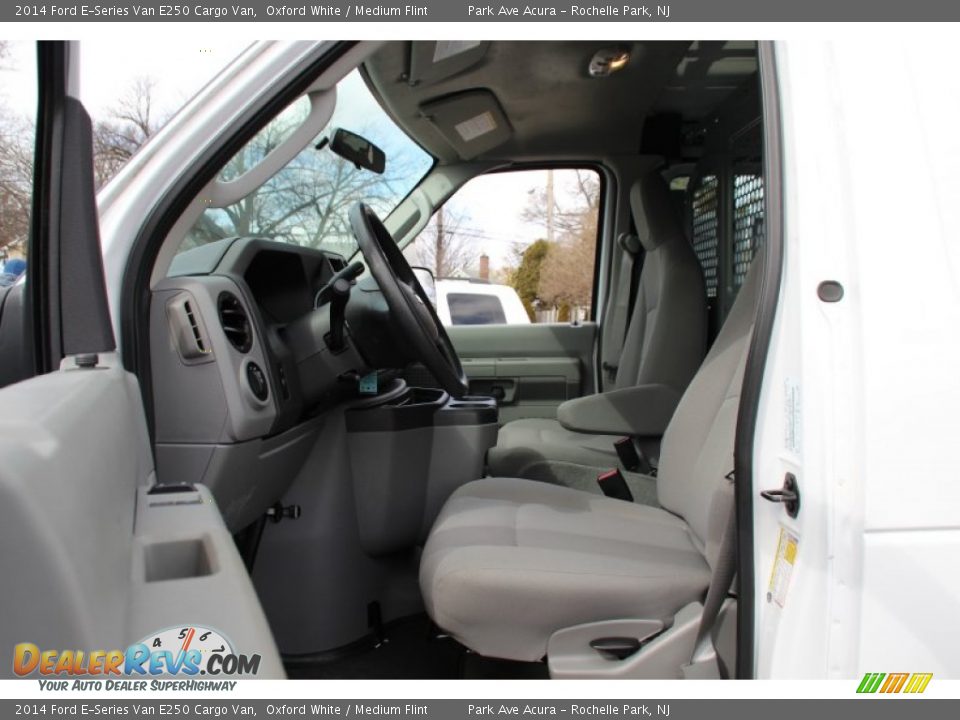2014 Ford E-Series Van E250 Cargo Van Oxford White / Medium Flint Photo #12