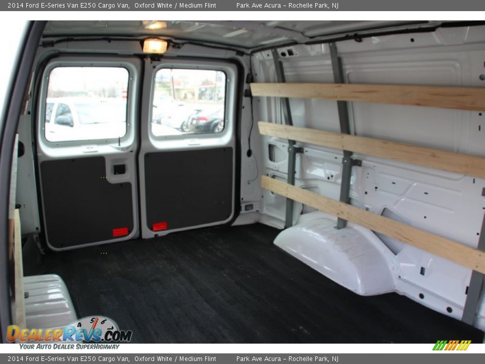 2014 Ford E-Series Van E250 Cargo Van Oxford White / Medium Flint Photo #26
