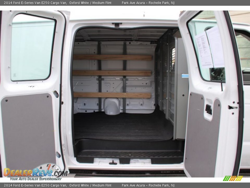 2014 Ford E-Series Van E250 Cargo Van Oxford White / Medium Flint Photo #26
