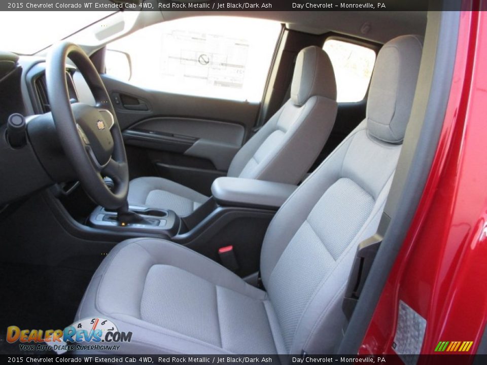 Front Seat of 2015 Chevrolet Colorado WT Extended Cab 4WD Photo #12