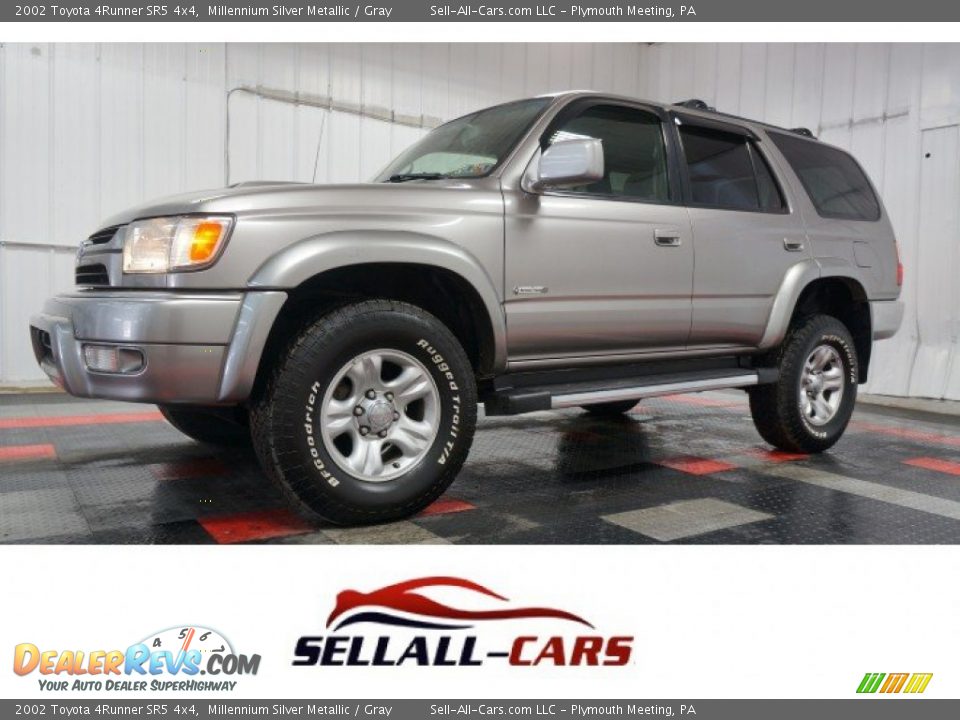 2002 Toyota 4Runner SR5 4x4 Millennium Silver Metallic / Gray Photo #1