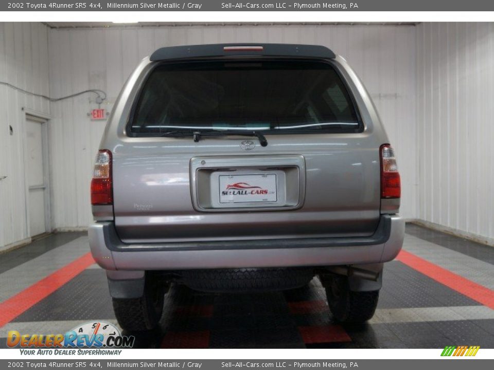 2002 Toyota 4Runner SR5 4x4 Millennium Silver Metallic / Gray Photo #9