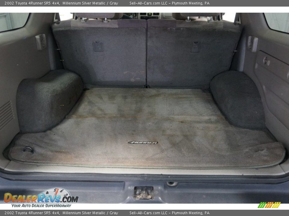 2002 Toyota 4Runner SR5 4x4 Millennium Silver Metallic / Gray Photo #18