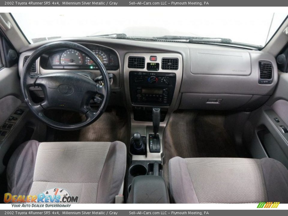 2002 Toyota 4Runner SR5 4x4 Millennium Silver Metallic / Gray Photo #20