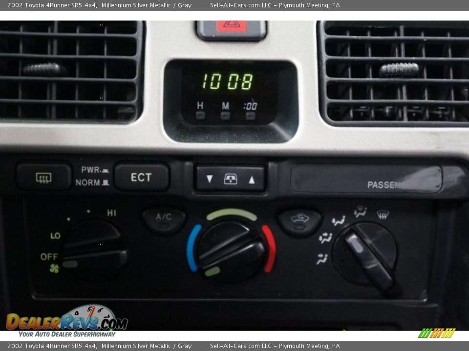 2002 Toyota 4Runner SR5 4x4 Millennium Silver Metallic / Gray Photo #27