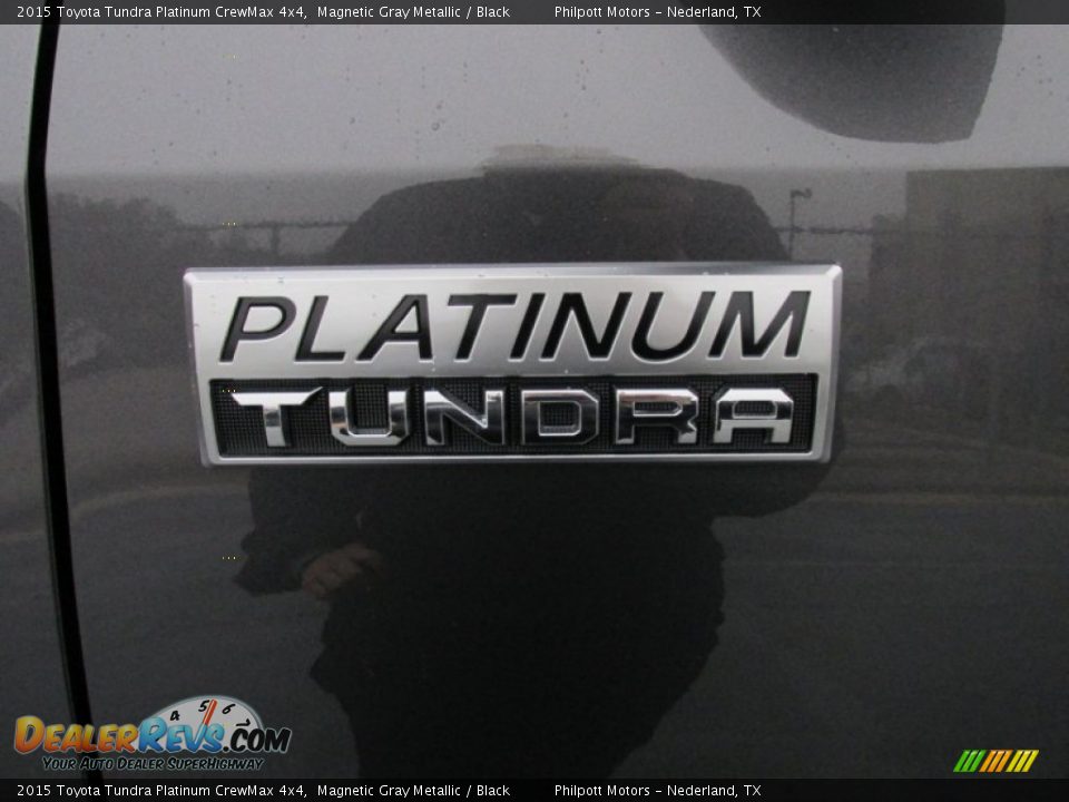 2015 Toyota Tundra Platinum CrewMax 4x4 Magnetic Gray Metallic / Black Photo #14