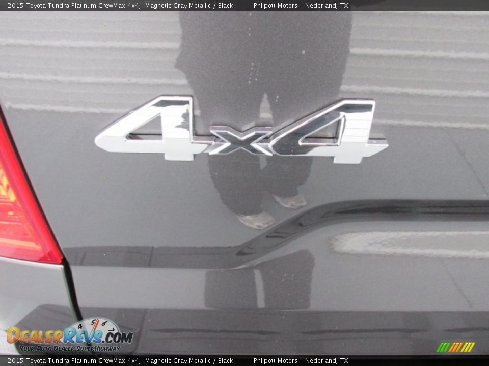 2015 Toyota Tundra Platinum CrewMax 4x4 Magnetic Gray Metallic / Black Photo #15