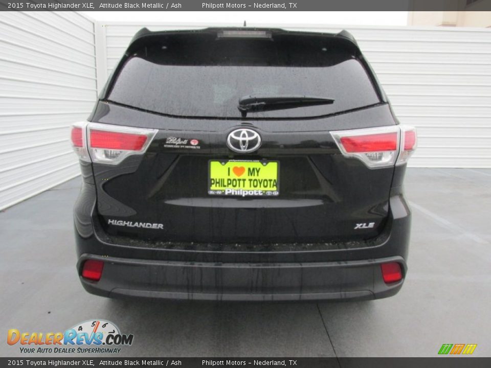 2015 Toyota Highlander XLE Attitude Black Metallic / Ash Photo #5