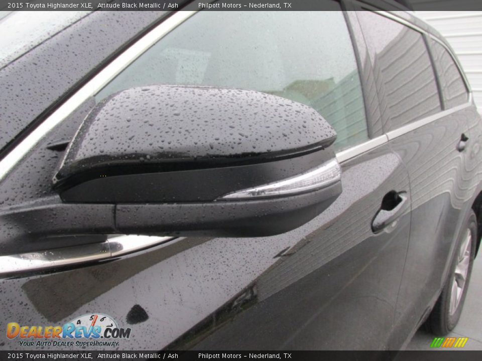 2015 Toyota Highlander XLE Attitude Black Metallic / Ash Photo #12