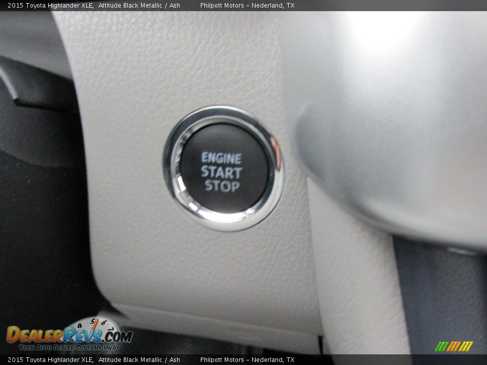 2015 Toyota Highlander XLE Attitude Black Metallic / Ash Photo #32