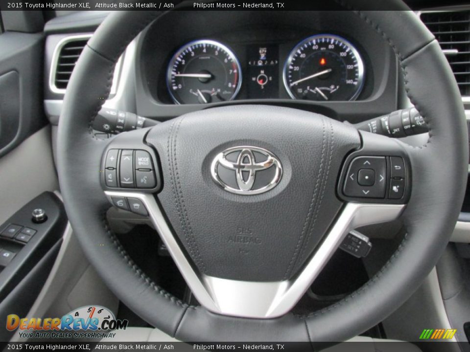 2015 Toyota Highlander XLE Attitude Black Metallic / Ash Photo #33