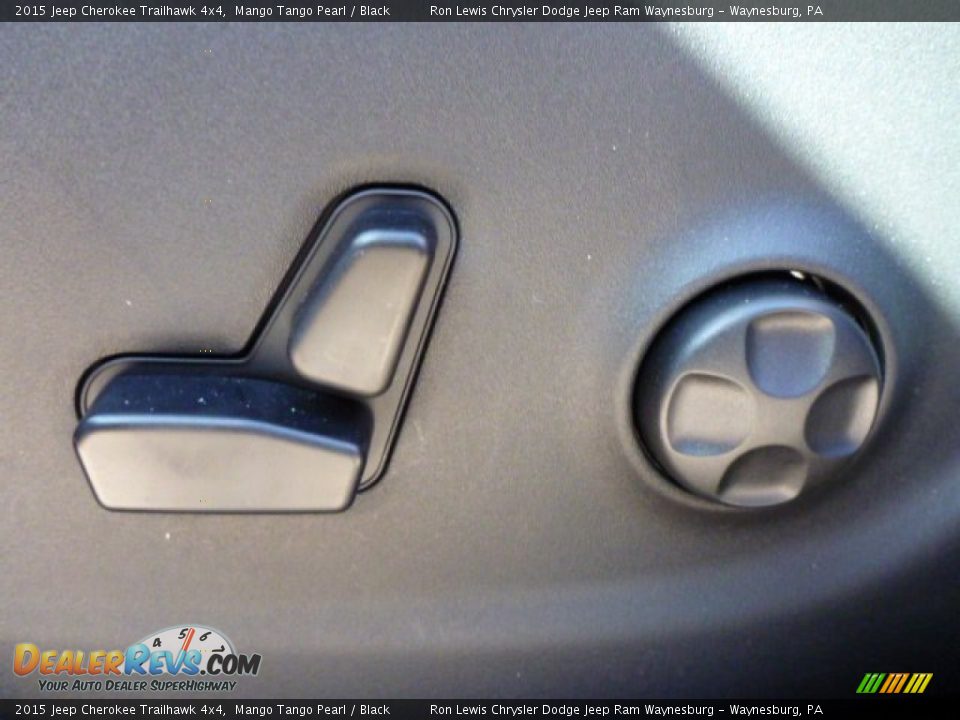 2015 Jeep Cherokee Trailhawk 4x4 Mango Tango Pearl / Black Photo #15