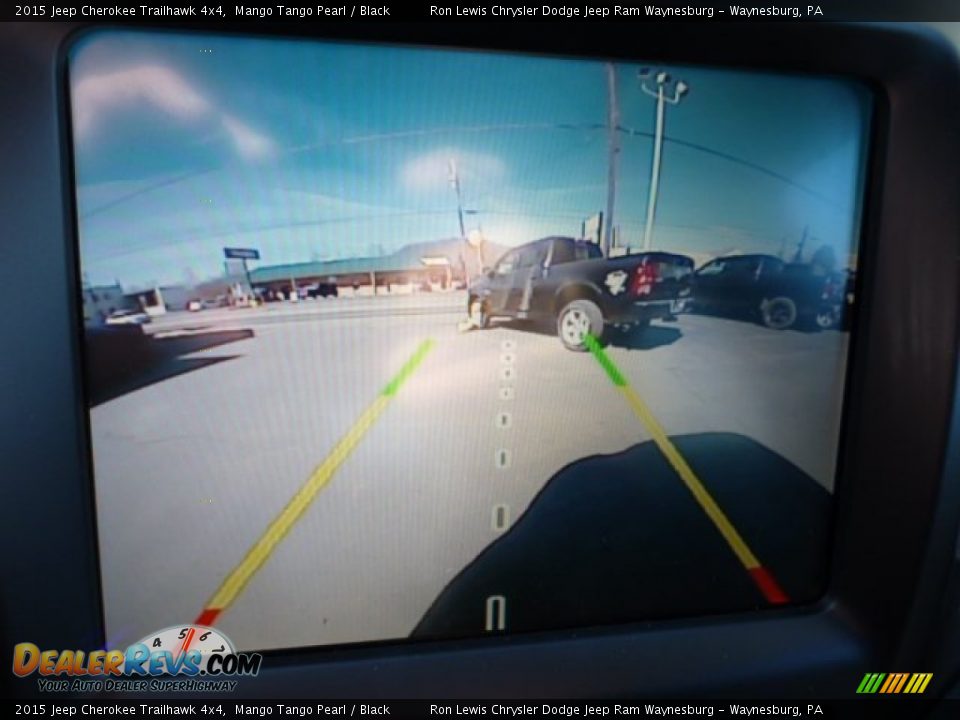 2015 Jeep Cherokee Trailhawk 4x4 Mango Tango Pearl / Black Photo #18