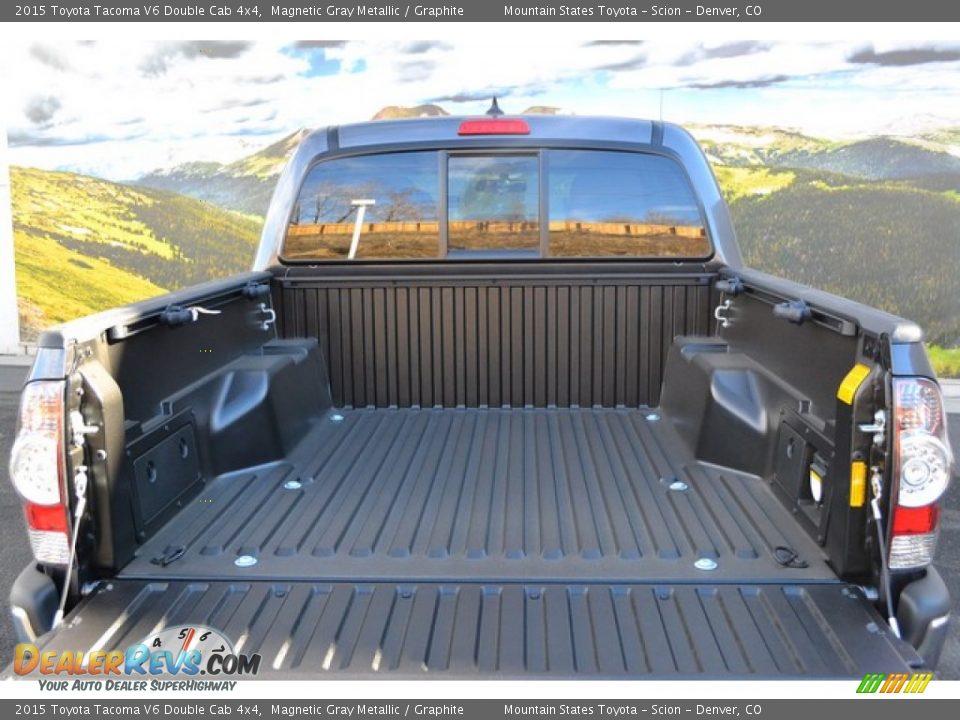 2015 Toyota Tacoma V6 Double Cab 4x4 Magnetic Gray Metallic / Graphite Photo #8