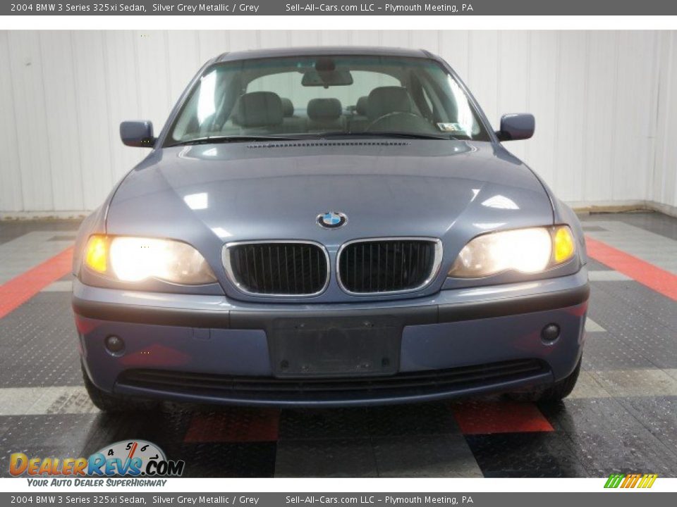 2004 BMW 3 Series 325xi Sedan Silver Grey Metallic / Grey Photo #4