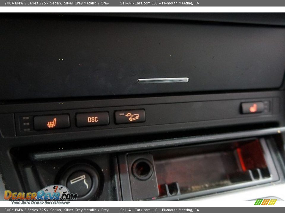 2004 BMW 3 Series 325xi Sedan Silver Grey Metallic / Grey Photo #29