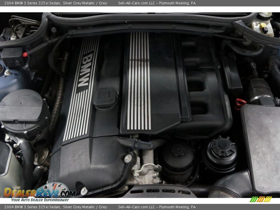 2004 BMW 3 Series 325xi Sedan Silver Grey Metallic / Grey Photo #32