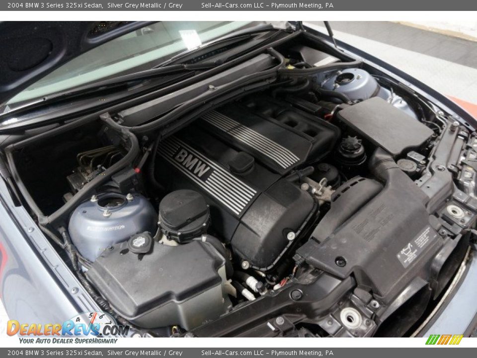2004 BMW 3 Series 325xi Sedan Silver Grey Metallic / Grey Photo #33
