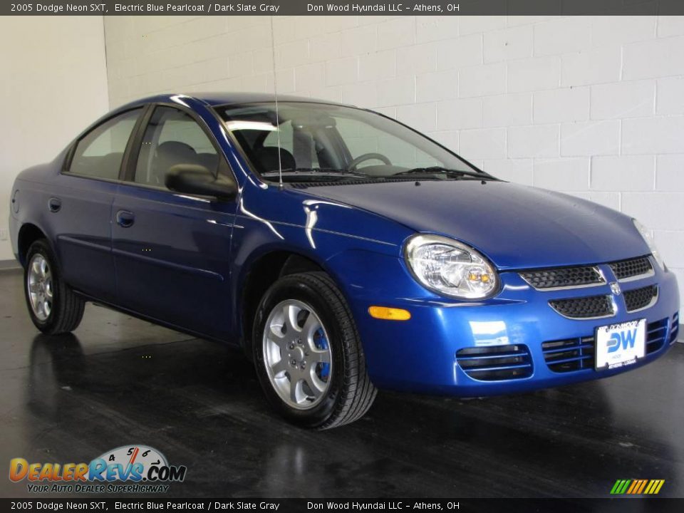 2005 Dodge Neon SXT Electric Blue Pearlcoat / Dark Slate Gray Photo #1