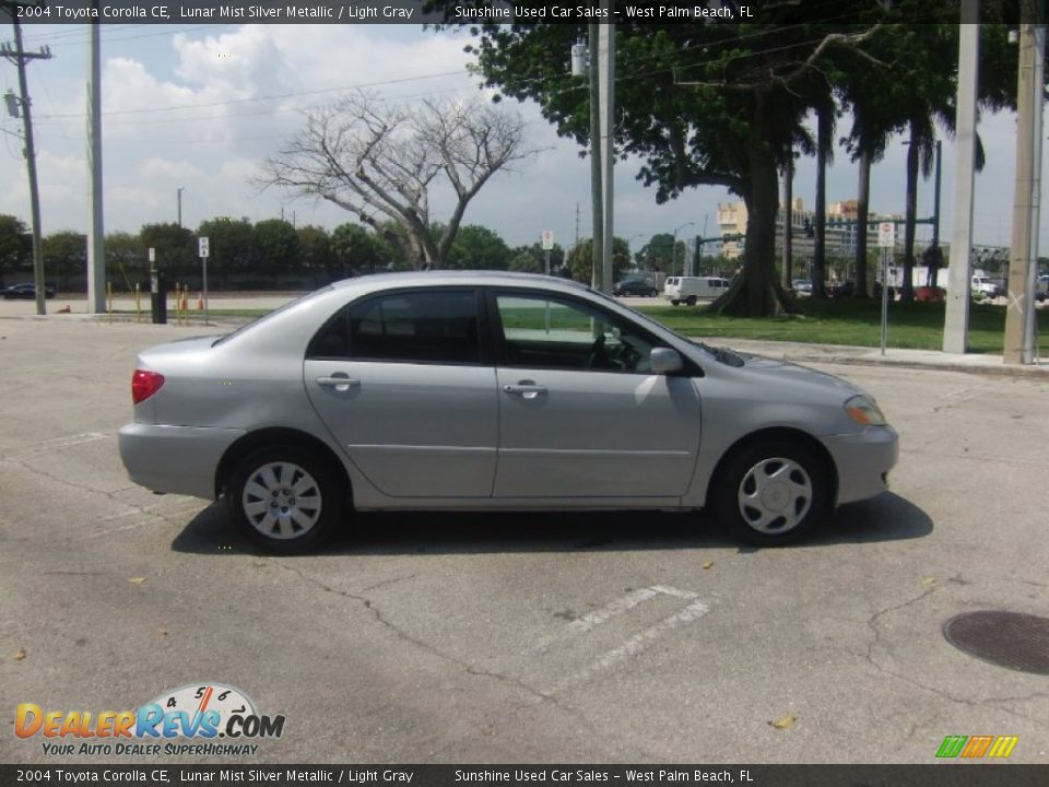 2004 Toyota Corolla CE Lunar Mist Silver Metallic / Light Gray Photo #5