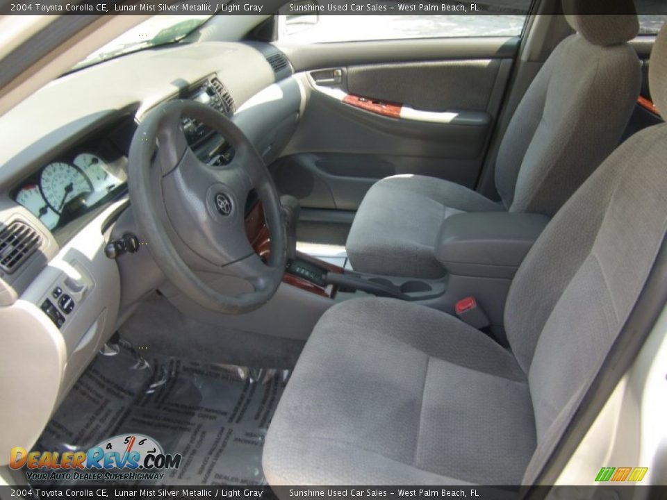 2004 Toyota Corolla CE Lunar Mist Silver Metallic / Light Gray Photo #7