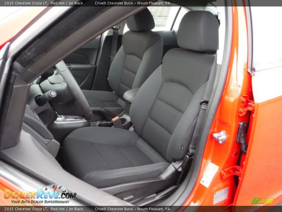 Front Seat of 2015 Chevrolet Cruze LT Photo #11
