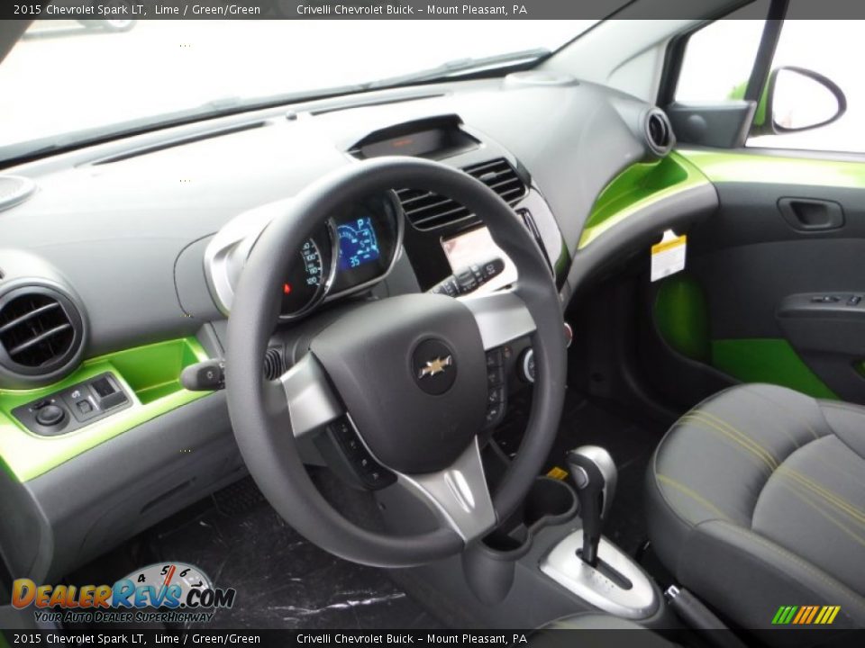 Green/Green Interior - 2015 Chevrolet Spark LT Photo #7