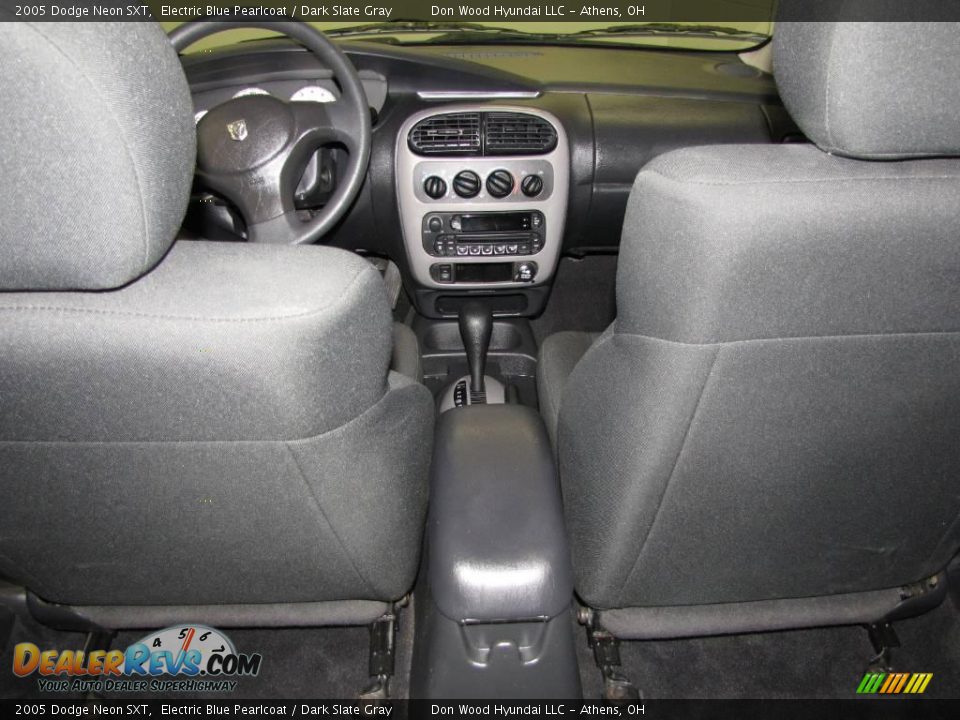 2005 Dodge Neon SXT Electric Blue Pearlcoat / Dark Slate Gray Photo #19