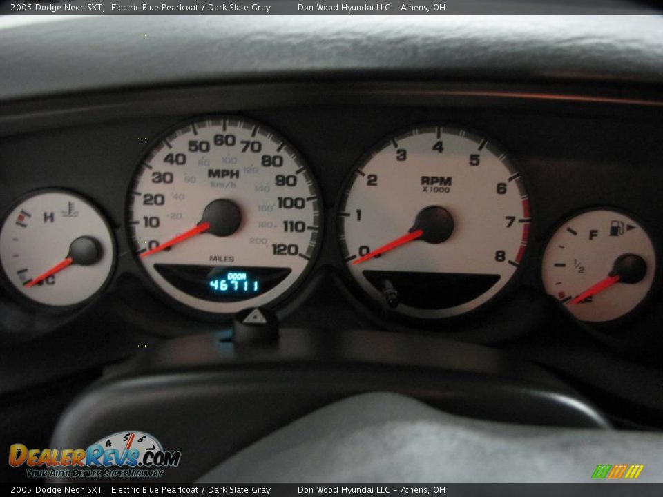 2005 Dodge Neon SXT Electric Blue Pearlcoat / Dark Slate Gray Photo #21