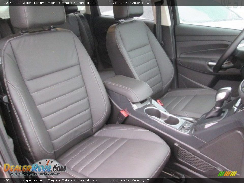 2015 Ford Escape Titanium Magnetic Metallic / Charcoal Black Photo #17