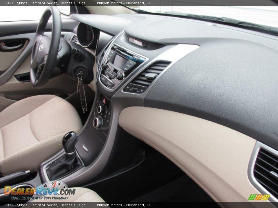2014 Hyundai Elantra SE Sedan Bronze / Beige Photo #23