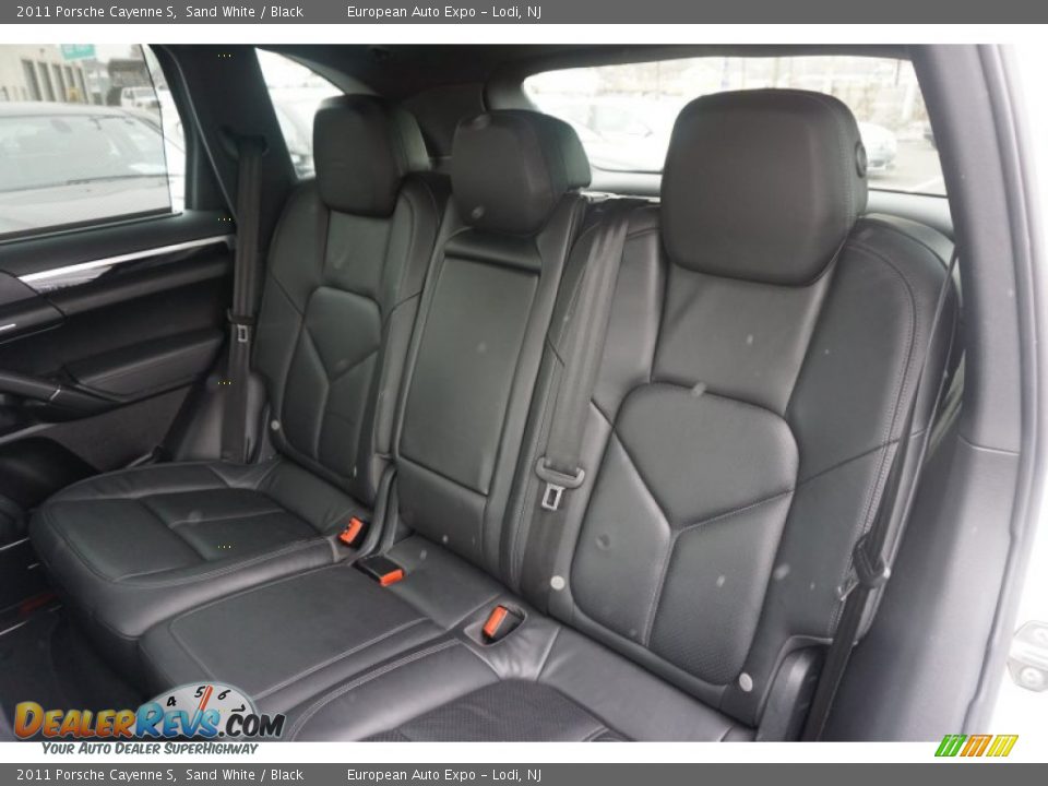 2011 Porsche Cayenne S Sand White / Black Photo #8