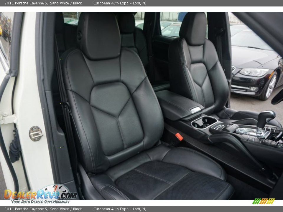 2011 Porsche Cayenne S Sand White / Black Photo #11