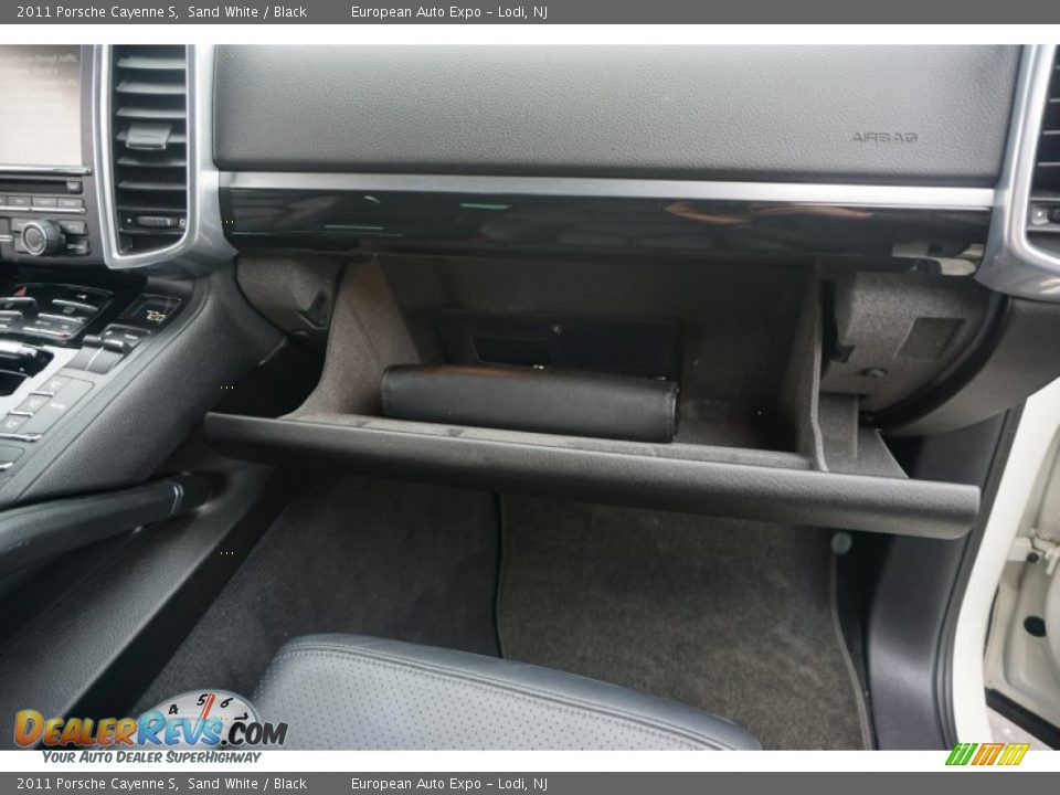 2011 Porsche Cayenne S Sand White / Black Photo #20