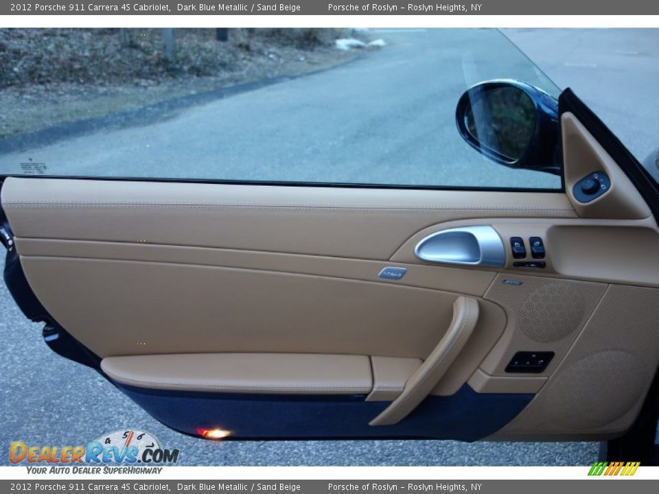 Door Panel of 2012 Porsche 911 Carrera 4S Cabriolet Photo #12