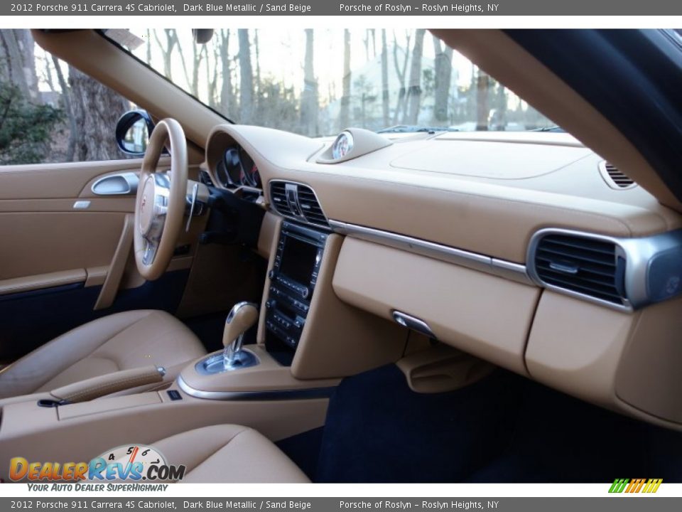 Dashboard of 2012 Porsche 911 Carrera 4S Cabriolet Photo #17