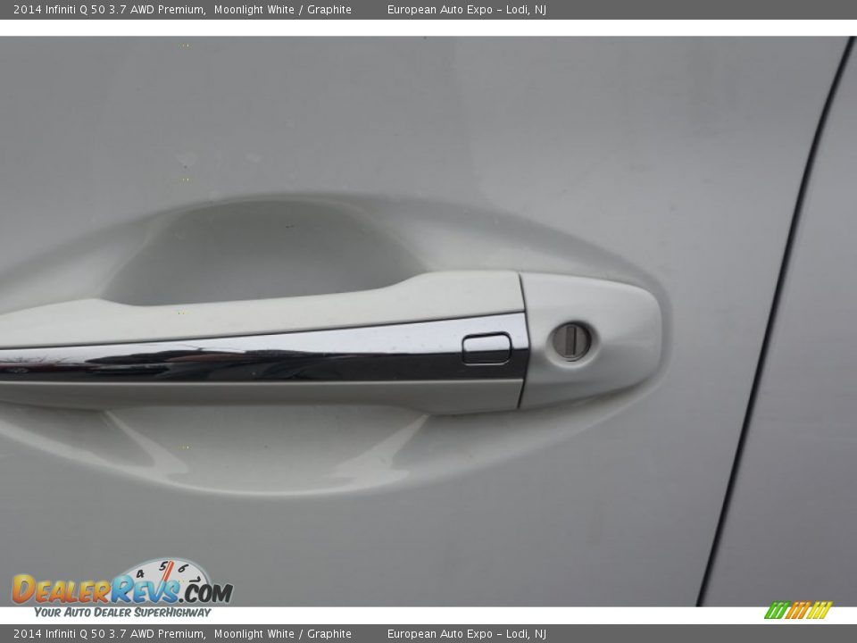 2014 Infiniti Q 50 3.7 AWD Premium Moonlight White / Graphite Photo #21