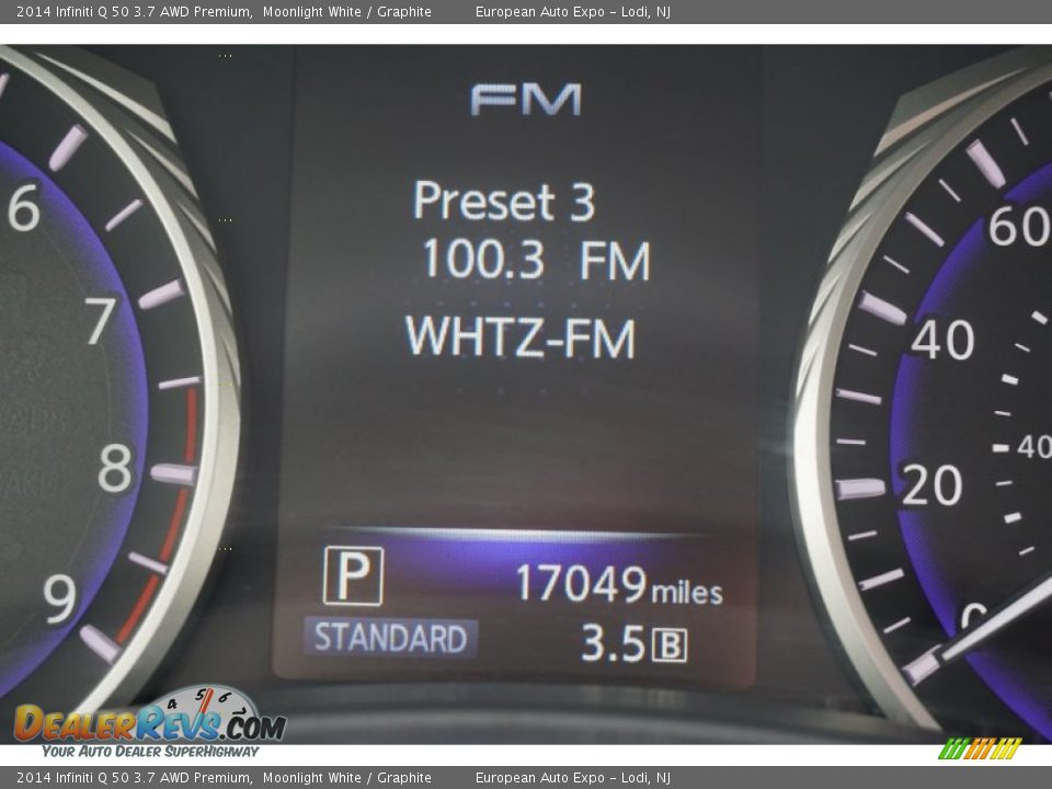2014 Infiniti Q 50 3.7 AWD Premium Moonlight White / Graphite Photo #24