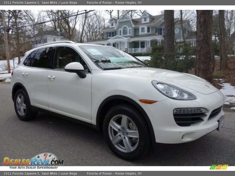 Front 3/4 View of 2011 Porsche Cayenne S Photo #8