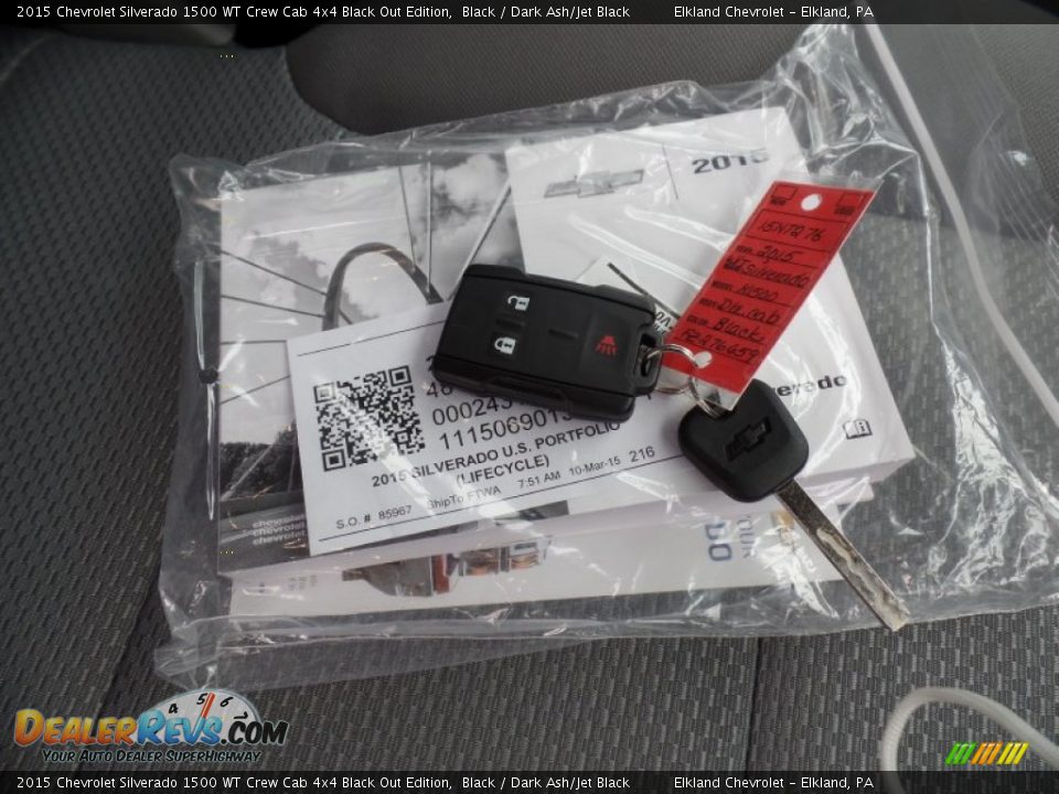 Keys of 2015 Chevrolet Silverado 1500 WT Crew Cab 4x4 Black Out Edition Photo #19