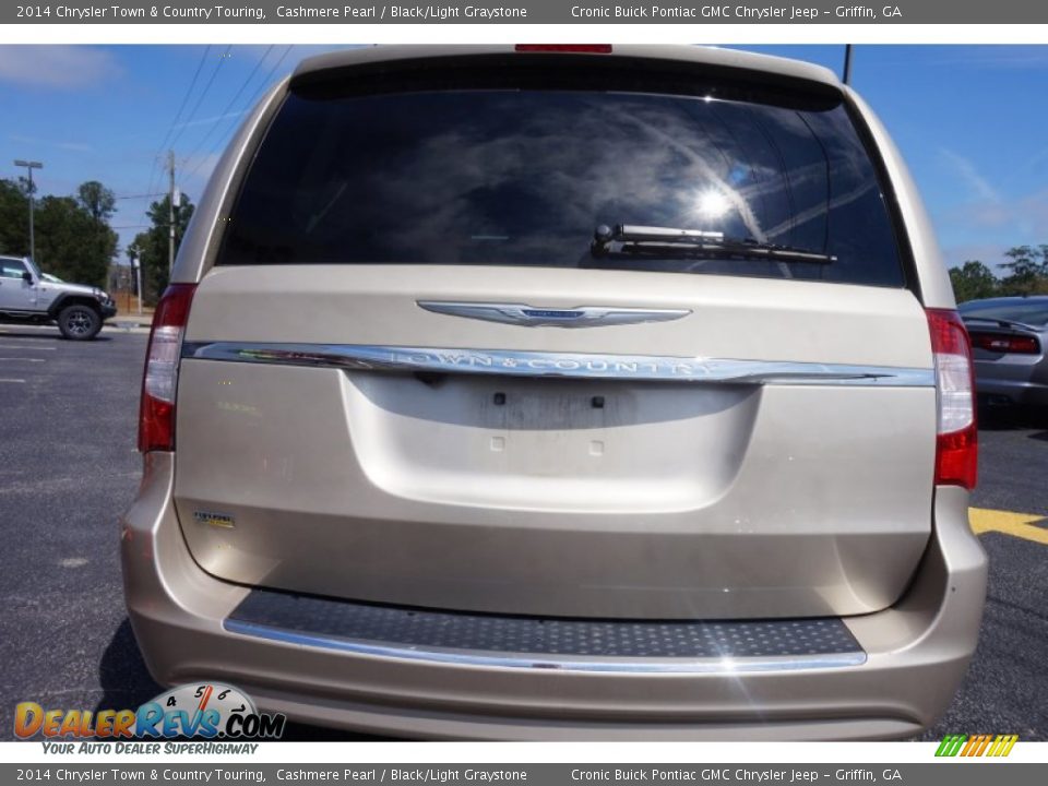 2014 Chrysler Town & Country Touring Cashmere Pearl / Black/Light Graystone Photo #6