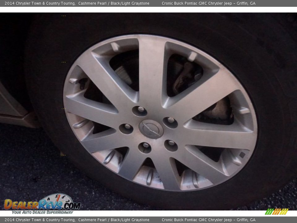2014 Chrysler Town & Country Touring Cashmere Pearl / Black/Light Graystone Photo #15