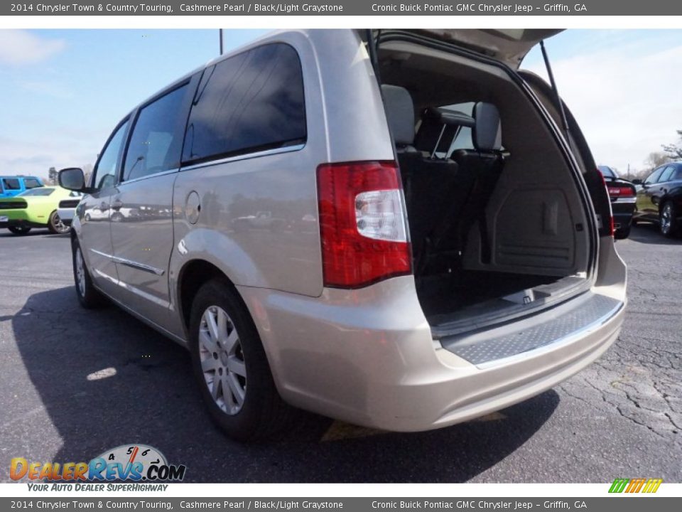 2014 Chrysler Town & Country Touring Cashmere Pearl / Black/Light Graystone Photo #16