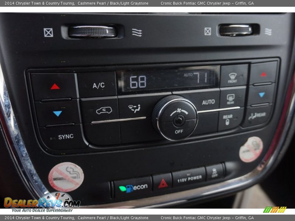 2014 Chrysler Town & Country Touring Cashmere Pearl / Black/Light Graystone Photo #24